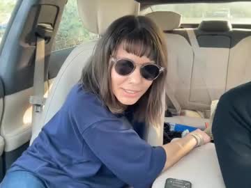 couple Live Porn On Cam with eliottbrenda