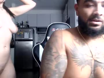 couple Live Porn On Cam with honduranhoney