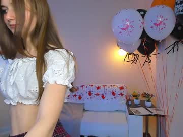 girl Live Porn On Cam with emiliaswallow