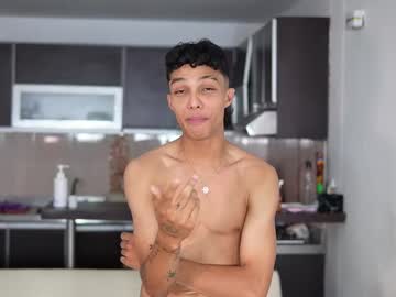 couple Live Porn On Cam with dears_pearlss