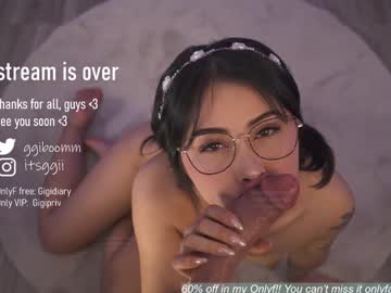 girl Live Porn On Cam with gigi_ulala