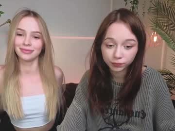 couple Live Porn On Cam with dontoke_