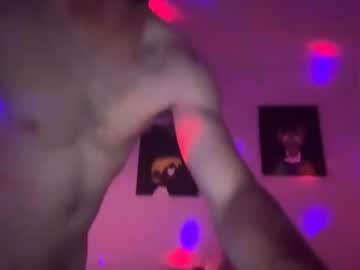 couple Live Porn On Cam with catinthehat_69