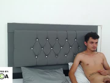 couple Live Porn On Cam with alpha_and_omegaxx