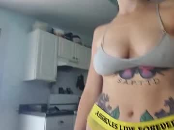 girl Live Porn On Cam with littlemissbuttbutt