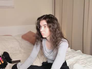 girl Live Porn On Cam with katiebarfield