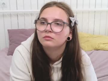 girl Live Porn On Cam with sheenafarran