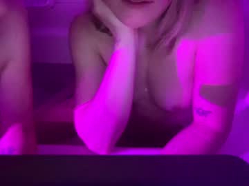 girl Live Porn On Cam with graciegirl6969