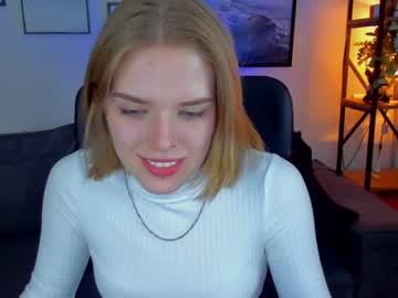 girl Live Porn On Cam with milvus_nol