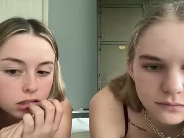 girl Live Porn On Cam with sophiajamess