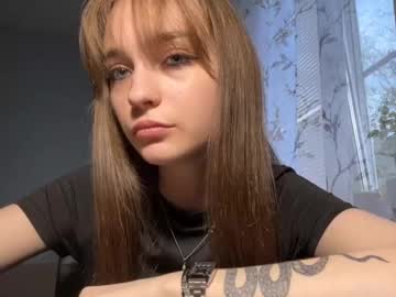 girl Live Porn On Cam with hollisconnett