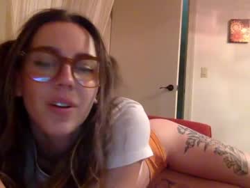 girl Live Porn On Cam with orangefawn