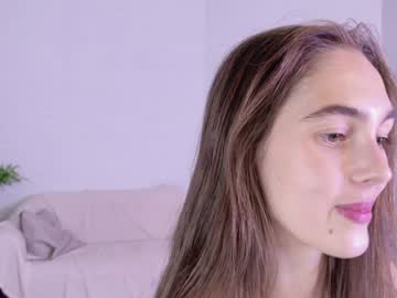 girl Live Porn On Cam with lyly_loveyou