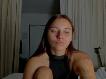 girl Live Porn On Cam with eleonora_linn_