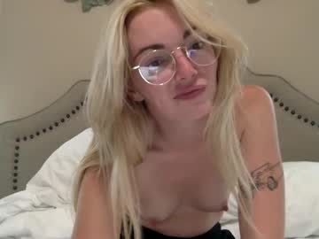 girl Live Porn On Cam with lulu22199