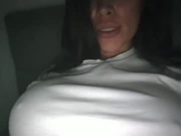 girl Live Porn On Cam with milaaa708