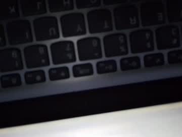 couple Live Porn On Cam with blueyegemini6_9