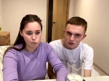couple Live Porn On Cam with sescouple